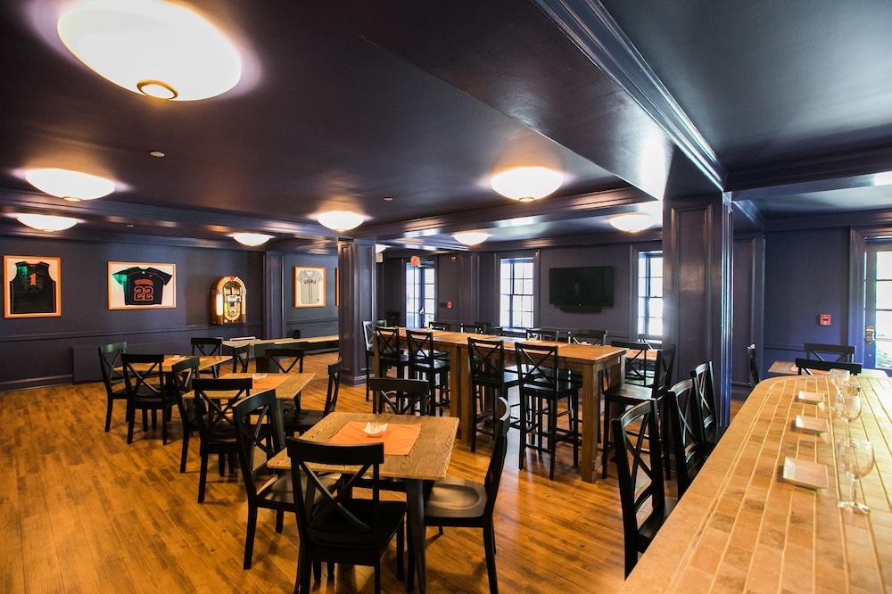 University Of Virginia Inn At Darden Charlottesville Ngoại thất bức ảnh