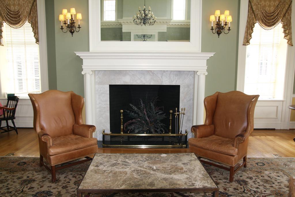 University Of Virginia Inn At Darden Charlottesville Ngoại thất bức ảnh