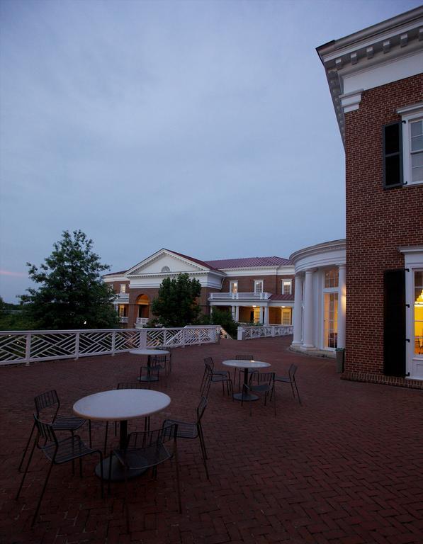 University Of Virginia Inn At Darden Charlottesville Ngoại thất bức ảnh