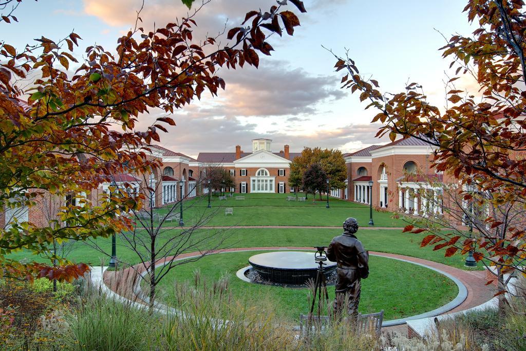 University Of Virginia Inn At Darden Charlottesville Ngoại thất bức ảnh